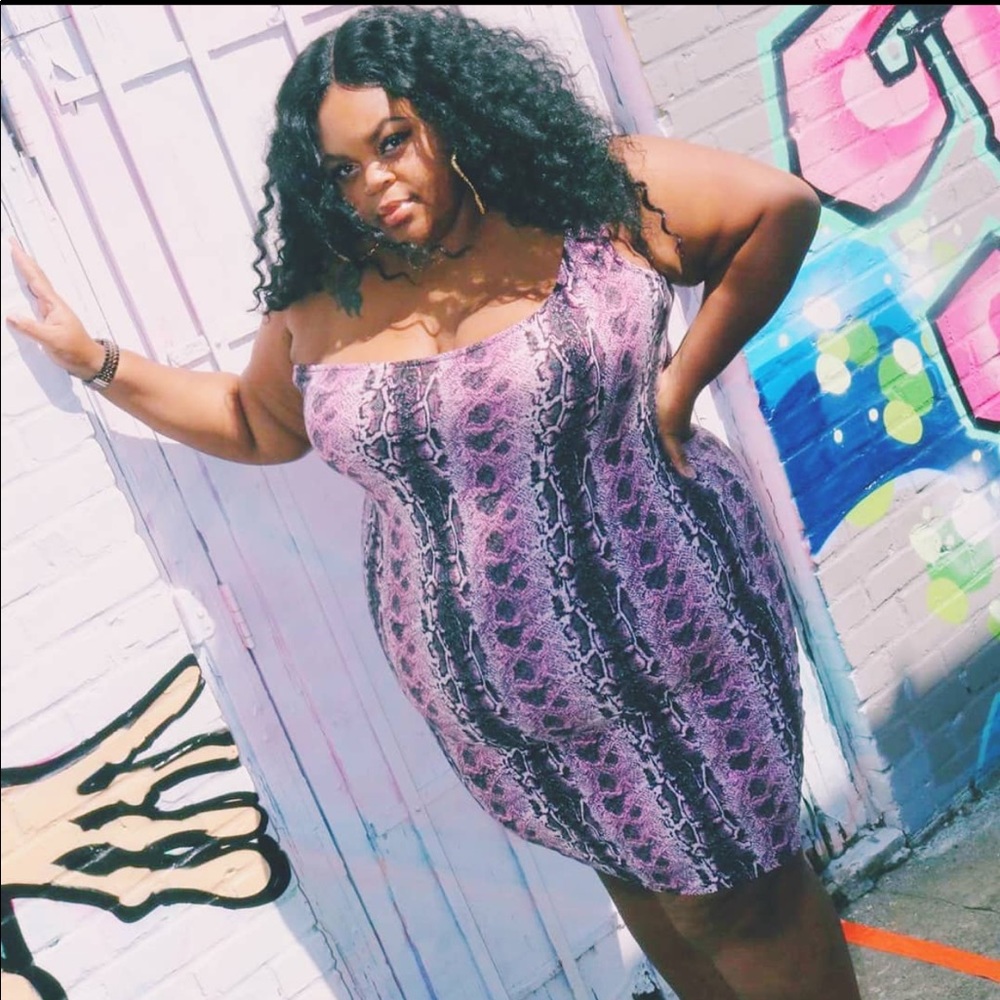 One shoulder purple snake skin print dress